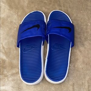 Nike Elite Slides
